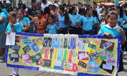 El Salvador: Dicen no a las drogas con una marcha en Verapaz