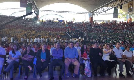 El Salvador: Estudiantes participan en la gira Vive sin Drogas