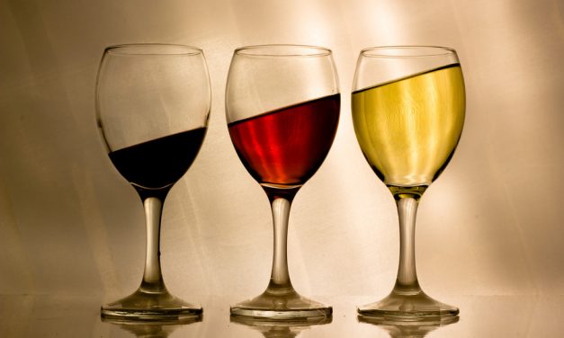 La Eurocámara suaviza su posición sobre el alcohol como factor de riesgo de cáncer