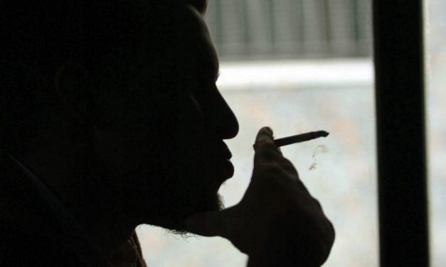 Ser hombre, fumador, con sobrepeso y padecer depresión incrementa la edad biológica
