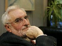 «Es falso que sólo la diversión dé la felicidad»