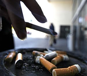 Dejar de fumar reduce la rigidez de las arterias