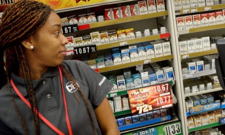Nueva York eleva a 21 años la edad mínima para comprar tabaco