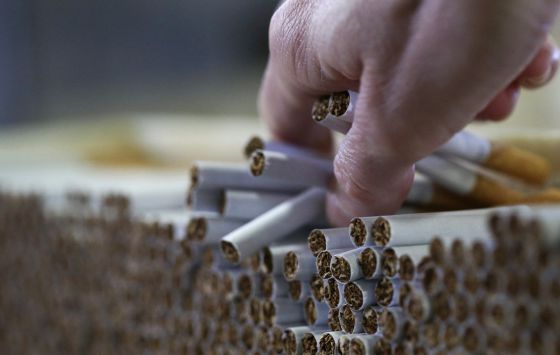 América Latina echa a los fumadores a la calle