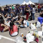 Los jóvenes beben más alcohol adulterado con la crisis