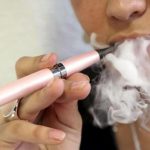 El Congreso da luz verde a la Ley que regula el cigarro electrónico