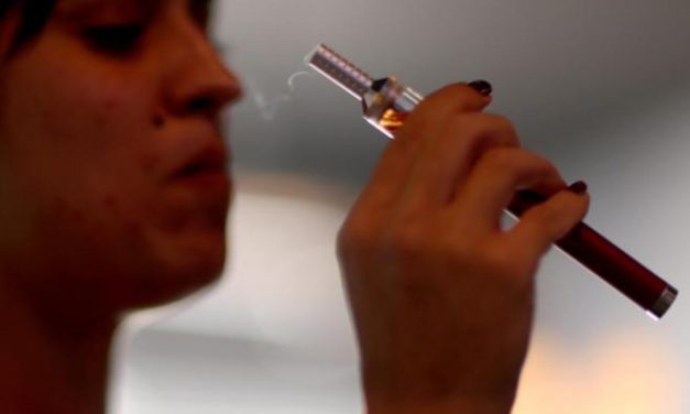 Europa regula los cigarrillos electrónicos como productos medicinales