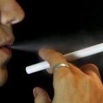 Médicos y expertos en tabaquismo envían al Senado una propuesta de regulación de 'e-cigarrillos'