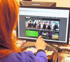 C. Valenciana: Las apuestas en internet disparan las adicciones entre los jóvenes valencianos