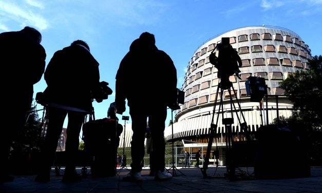 El Constitucional valida la ley vasca de Adicciones al entender que no regula los clubes de cannabis