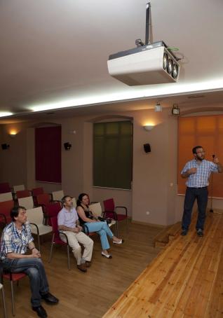 Lorenzo Moro: «Los cigarrillos contienen hasta 40 sustancias que producen cáncer»