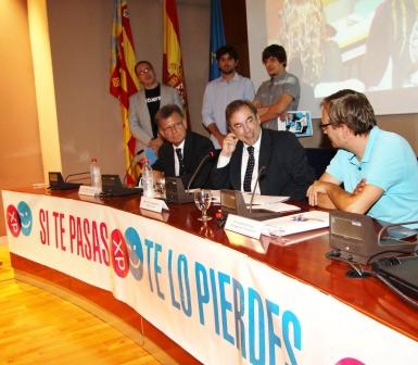 Valencia: Sanitat y la ONG Controla Club cumplen 15 años de colaboración con la campaña «Si te pasas, te lo pierdes»