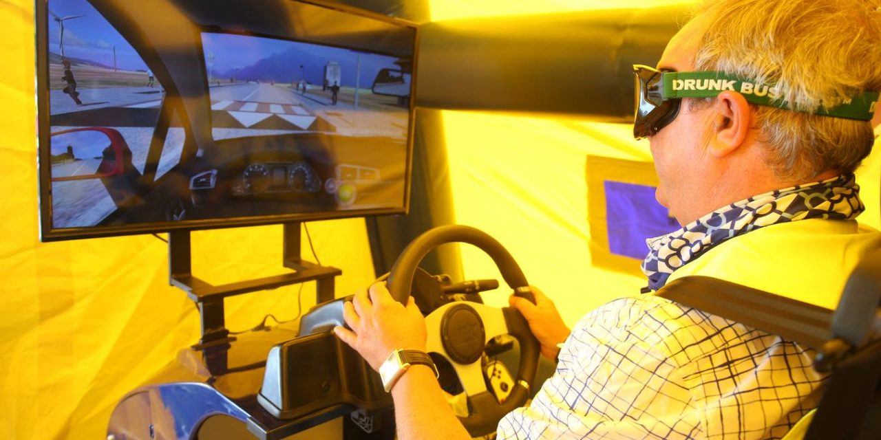 Instalan en Bilbao un simulador de conducción etílica para mostrar los efectos de ir ebrio