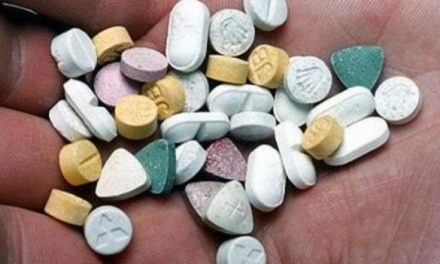 Perú: Devida advierte sobre mayor consumo de drogas durante el verano