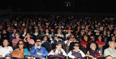 Con el programa “Tour Adictos a la Vida” se busca prevenir las adicciones en los jóvenes