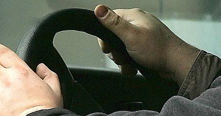 Sanidad financiará durante 2019/2020 los tratamientos contra el tabaco y considerará a los coches ‘espacios sin humo’