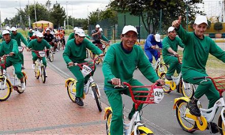 Colombia: Exhabitantes de la calle usan la bici para combatir drogas