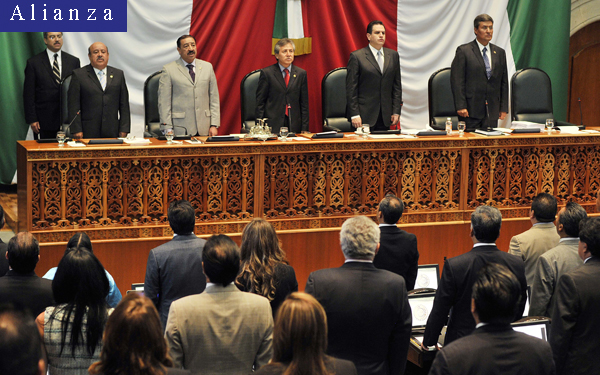 México: Aprueban ley para proteger a no fumadores