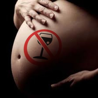 Consumir alcohol durante el embarazo aumenta el riesgo de tener un hijo con bajo peso