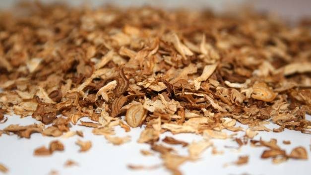 El tabaco destruye ocho millones de vidas humanas, 600 millones de árboles y 200.000 hectáreas de tierra al año