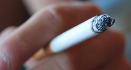 Incluso los fumadores ocasionales pueden ser adictos a la nicotina