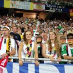 Ley seca y sin el humo de tabaco, una primicia de la EUROCOPA 2012
