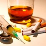alcohol cigarrillo jeringuilla pastillas