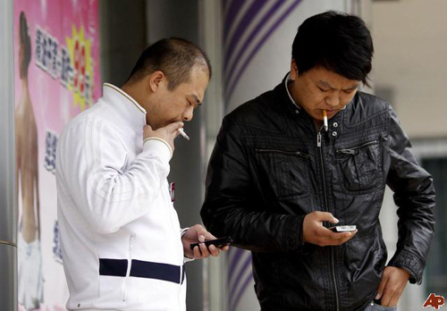 Beijing endurece castigo a infractores de prohibición de fumar