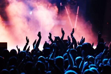 Varios festivales de música del Reino Unido permitirán a sus asistentes analizar drogas ilegales