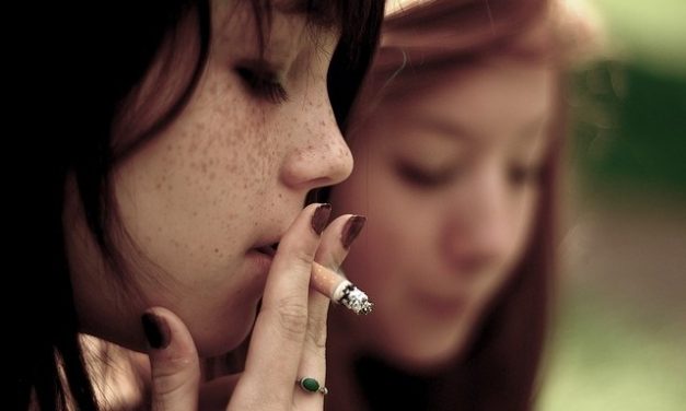 Los datos de la OMS en Europa indican que desciende el consumo de tabaco entre los escolares