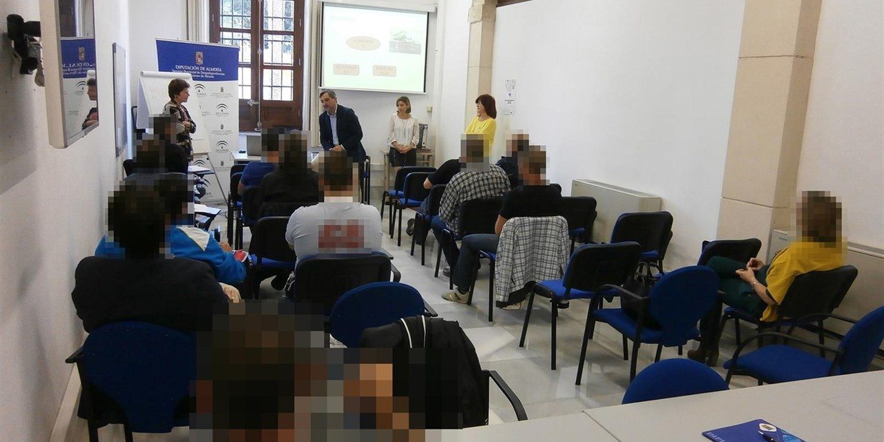 Almería: Diputación organiza un taller para prevenir el consumo de drogas en adolescentes