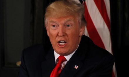 Trump declara que la crisis de los opiáceos en Estados Unidos es una «emergencia nacional»