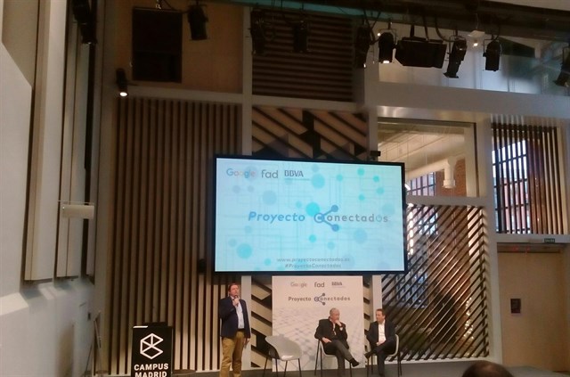 Más de 6.000 adolescentes reciben formación sobre uso responsable de TIC con Google, FAD y BBVA