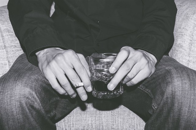Fumar y beber puede dañar las arterias incluso en la adolescencia