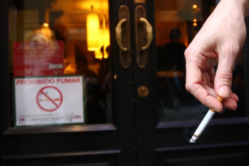 Cae un 24% el número de trabajadores que fuma