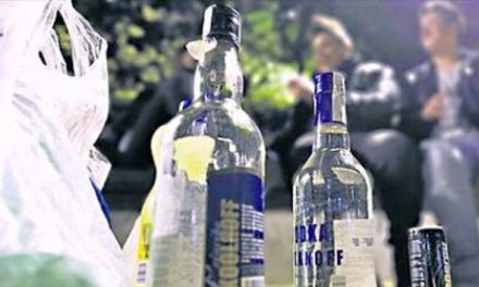 España aprueba el informe previo a la nueva ley de alcohol: los padres de menores que beban alcohol podrán ser sancionados