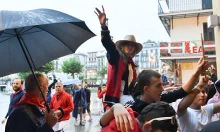 Pamplona prepara una campaña de prevención de drogas y alcohol para jóvenes en San Fermín