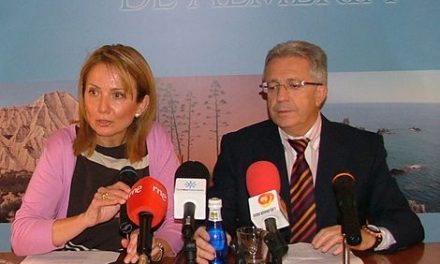 Almería: Las oficinas de farmacia de Almería ofrecerán a sus usuarios información y asesoramiento contra el tabaquismo