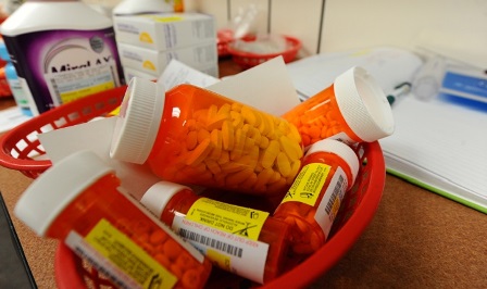 Los farmacéuticos piden control en el consumo de analgésicos opioides
