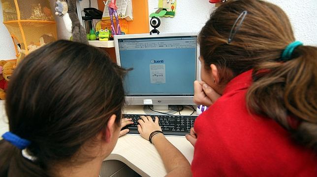 El 21% de los adolescentes españoles está en riesgo de ser adicto a internet