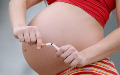 ¿Es mejor fumar durante el embarazo que sufrir ansiedad?