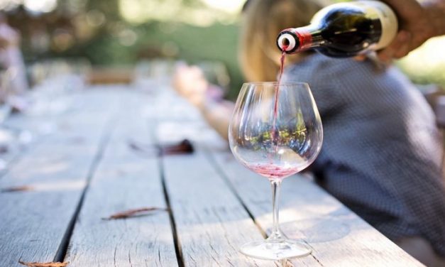 ¿Te relajas cada día con cannabis y alcohol?