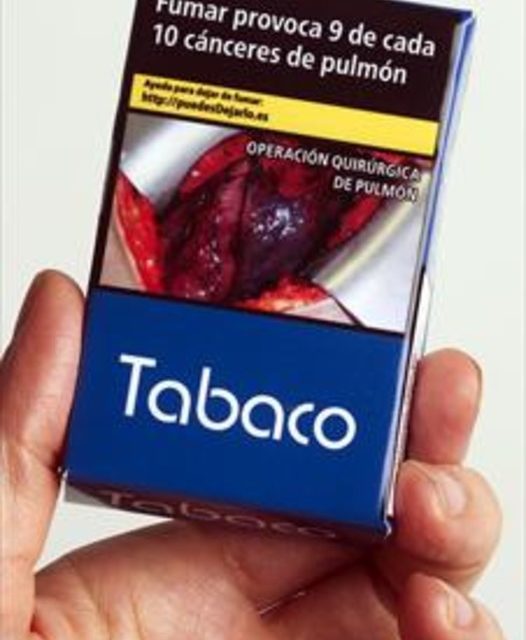 El Gobierno aprueba la trasposición de la directiva europea del tabaco, que amplía las advertencias en cajetillas