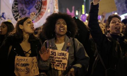 La ‘culpa’ es del alcohol o de la ropa provocativa: la cultura de la violación se resiste a desaparecer