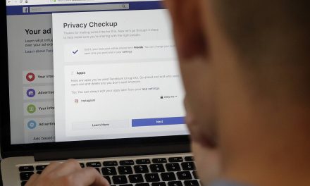 ¿Adictos a Internet o adictos en Internet?