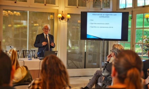 Un experto pide que se abra el debate sanitario en España sobre la «reducción del daño en fumadores»