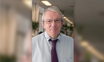 El doctor Gatell, experto en VIH: «En 2020, se podría sustituir la pastilla diaria por una inyección mensual»