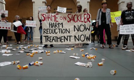 Macrocausa contra las farmacéuticas en EE UU por la epidemia de opiáceos