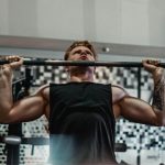 hombre vigorexia pesas músculos