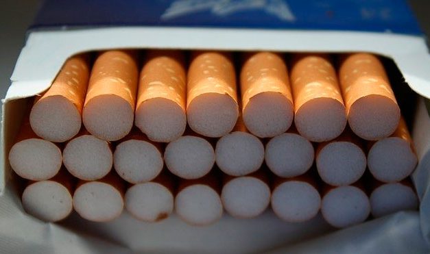 México hace vigente prohibición de consumo de tabaco en espacios públicos